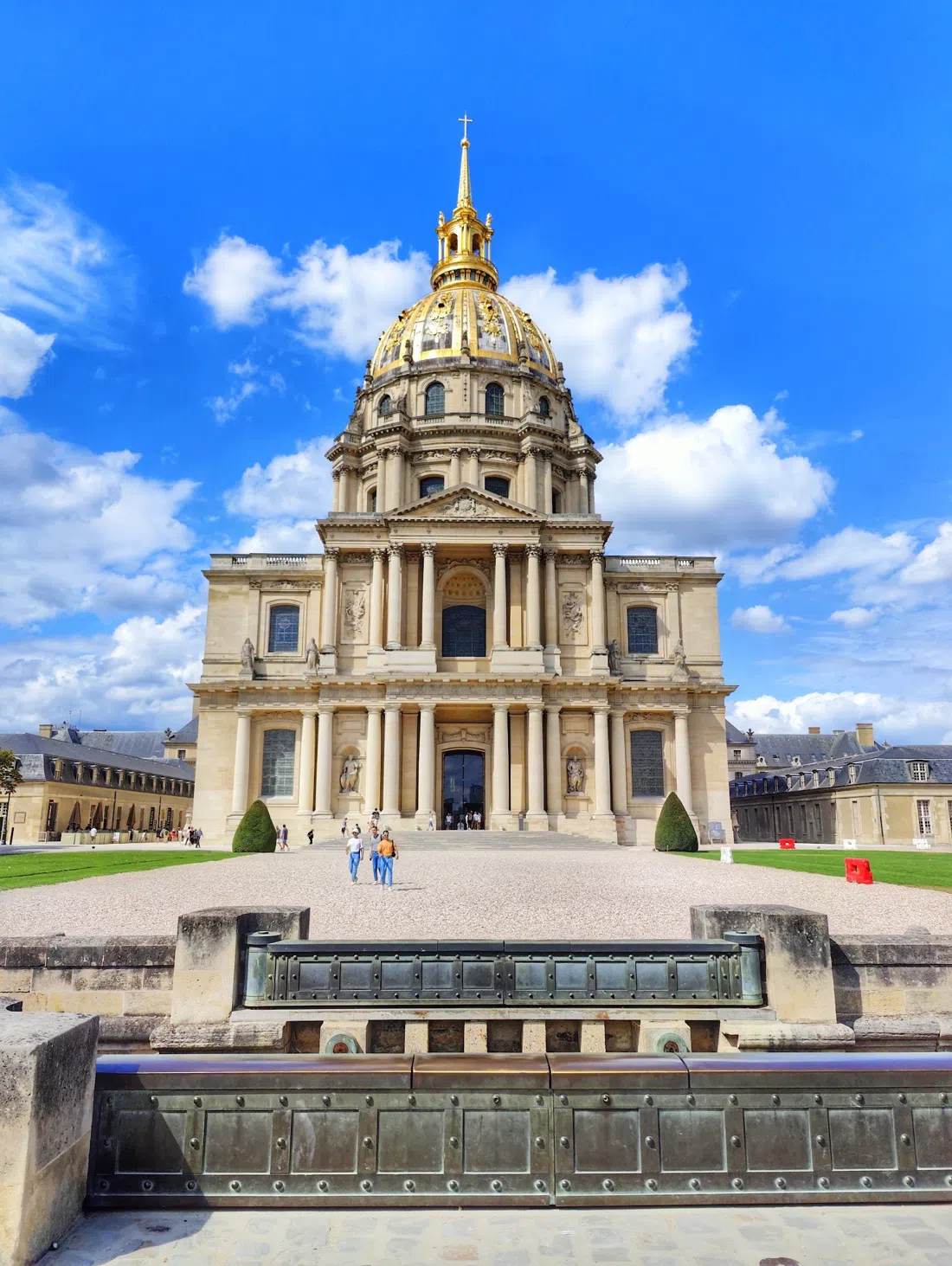 Les Invalides — Army Museum & Napoleon's Tomb, Paris