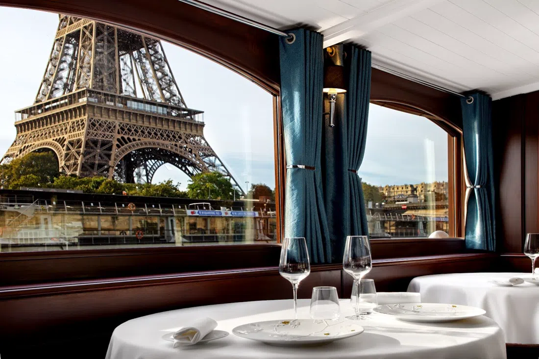 Yachts de Paris — Don Juan II, Paris