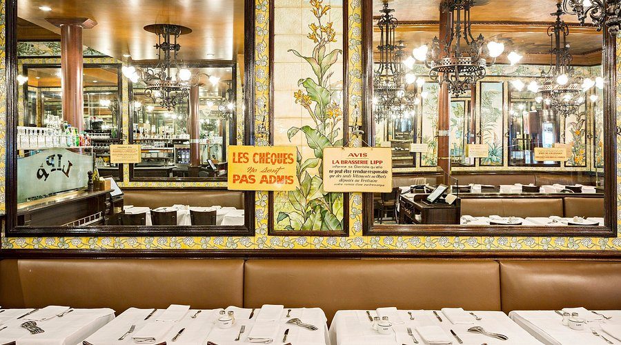 Brasserie Lipps Art Nouveau-spisesal på Boulevard Saint-Germain, åben siden 1880