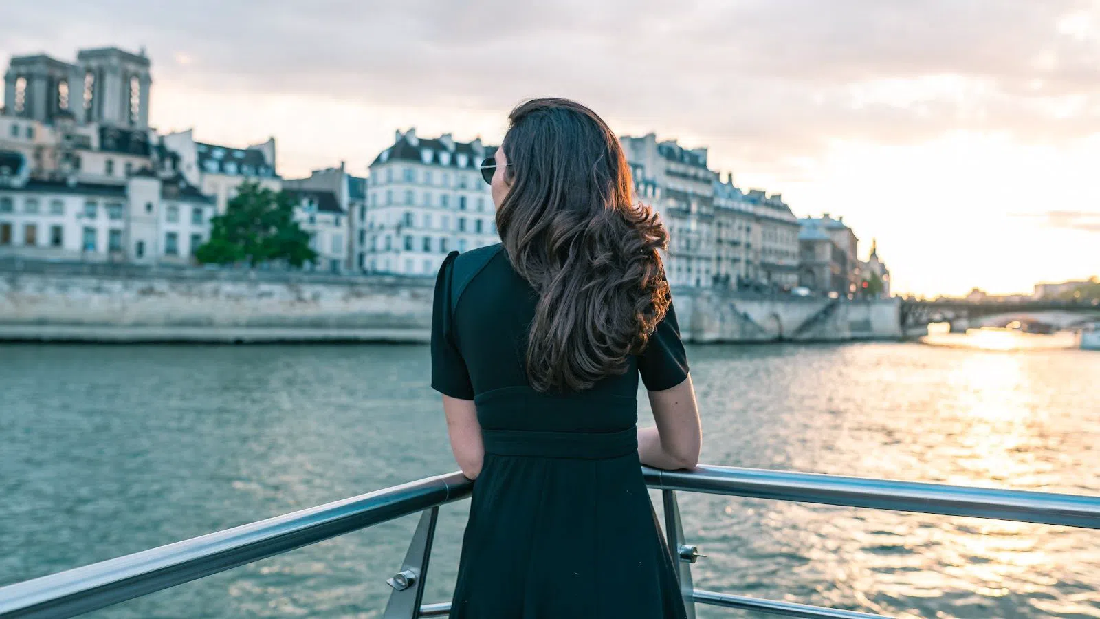 Bateaux-Mouches, París